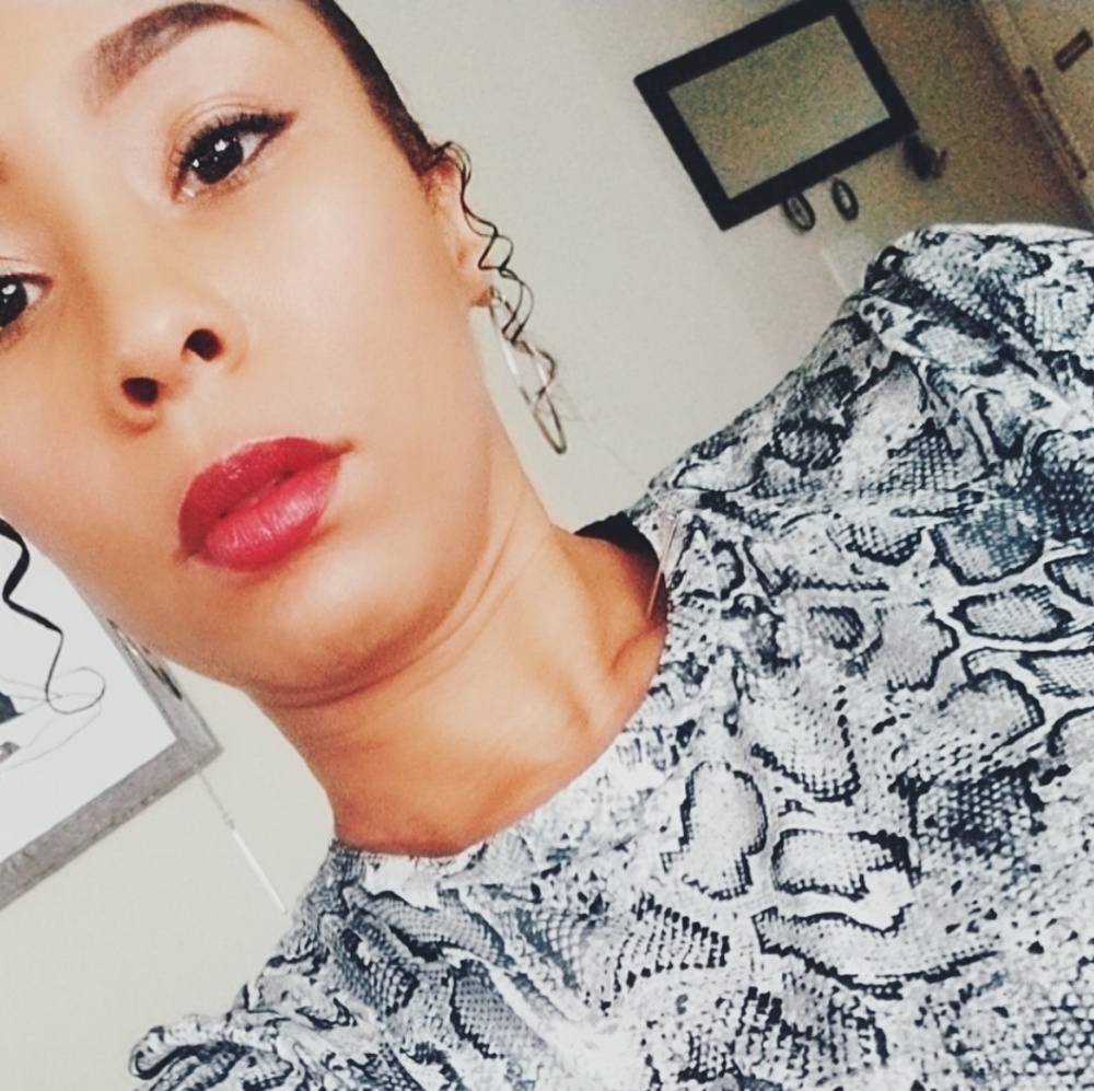 Meet your Posher, Dreeya